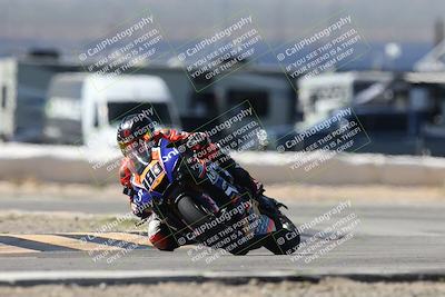 media/Oct-05-2025-CVMA (Sun) [[beeef4f201]]/Race 5-Amateur Supersport Open (Holeshot)/